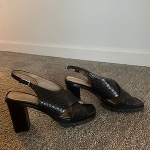 Theory snakeskin black leather sling backs never worn size 7.5